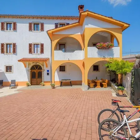 Holiday home House Karla Valentina *